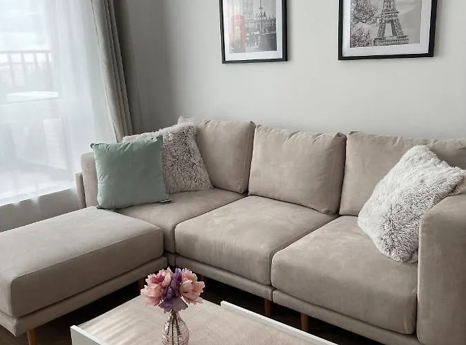 Make Yourself At * Bratislava