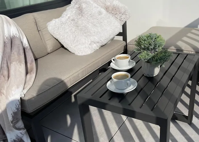 Make Yourself At Lägenhet Bratislava